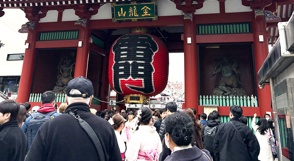 上京して初めて訪れた浅草寺（Oさん）